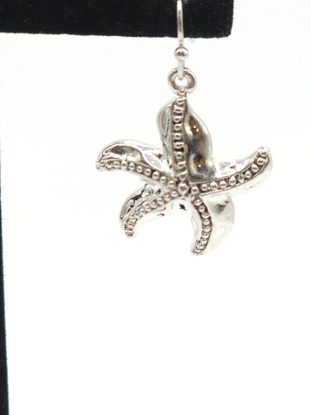 Starfish Dangle Earrings With Silver-Tone Finish And Textured Details - Picture 3 of 8